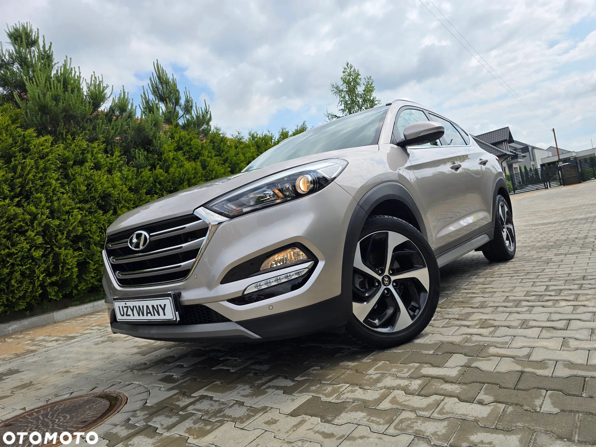 Hyundai Tucson 1.7 CRDI BlueDrive Premium 2WD DCT - 1