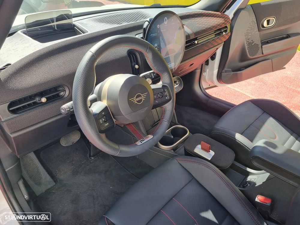 MINI 5 Portas Cooper Premium Plus JCW Auto - 19