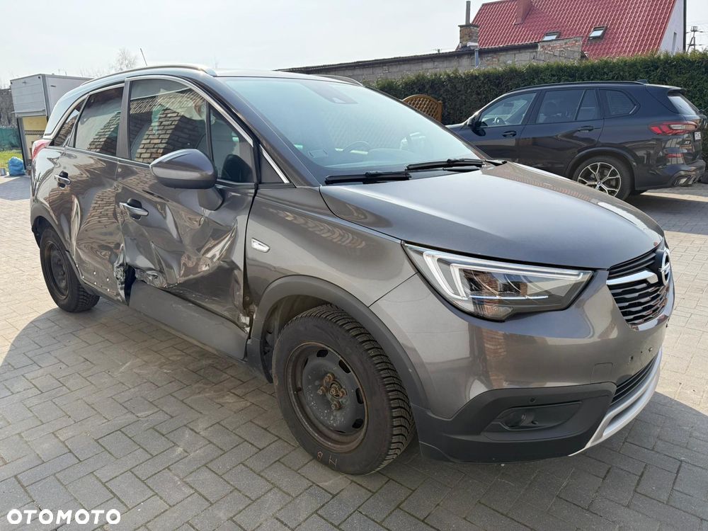 Opel Crossland X - 13