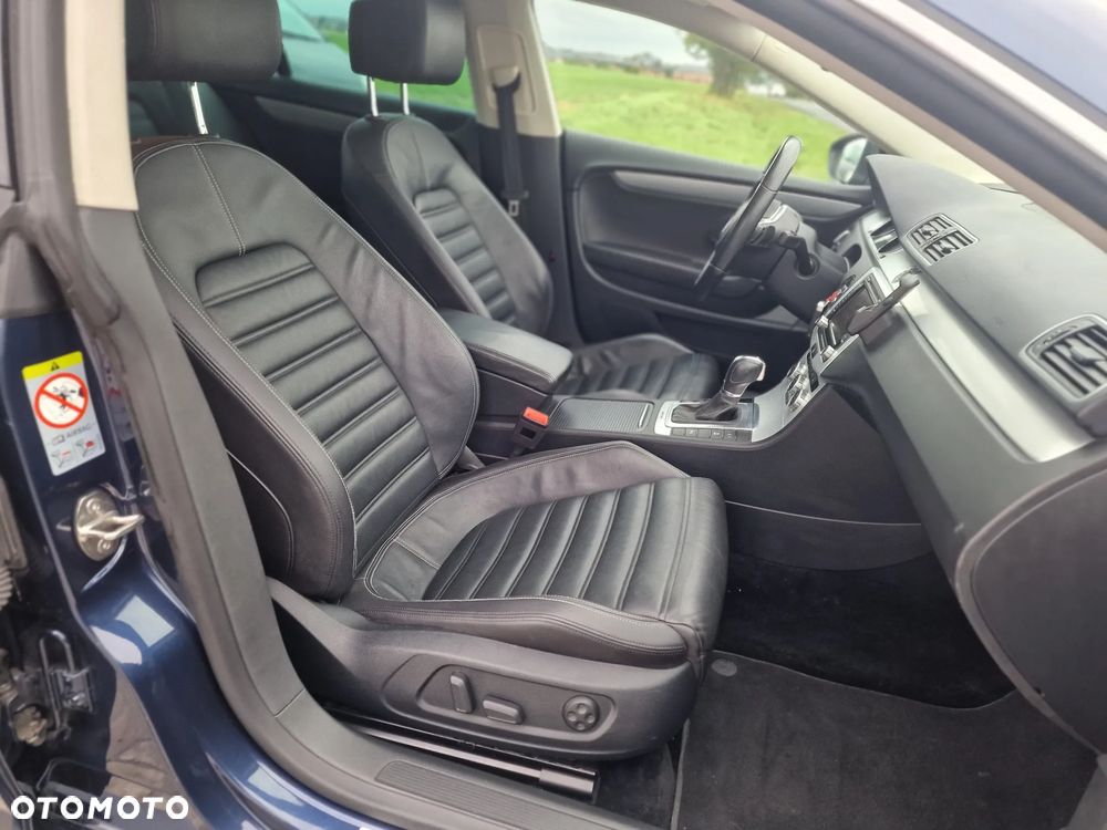 Volkswagen CC 2.0 TDI 4Motion BlueMotion Technology DSG - 33