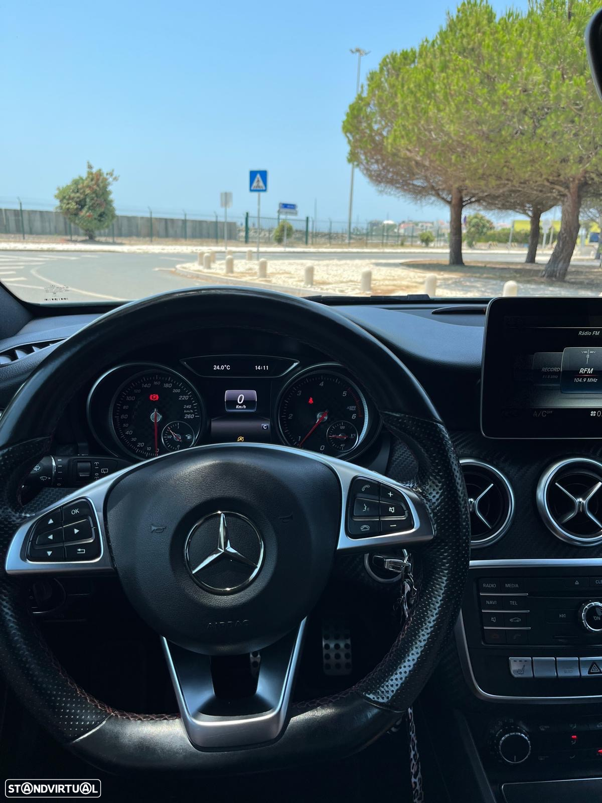 Mercedes-Benz A 180 d AMG Line - 7