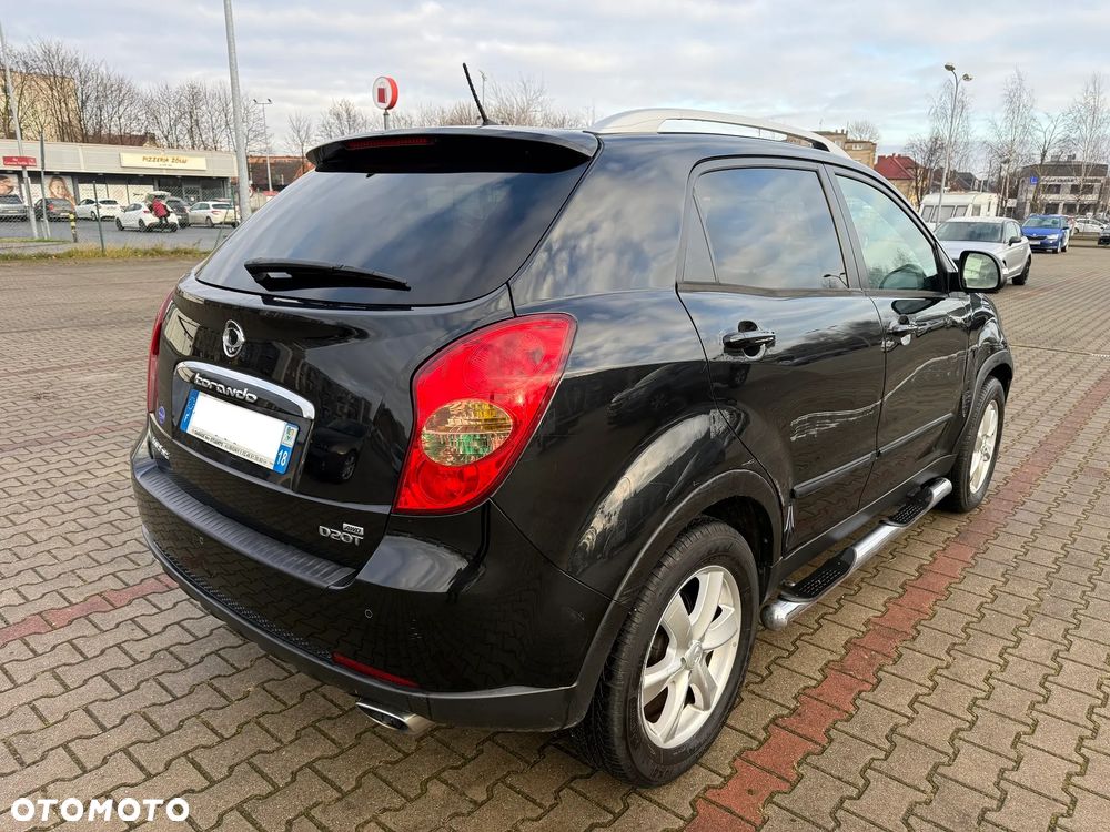 SsangYong/KGM Korando 2.0 E-XDi DPF 4WD Sapphire - 8