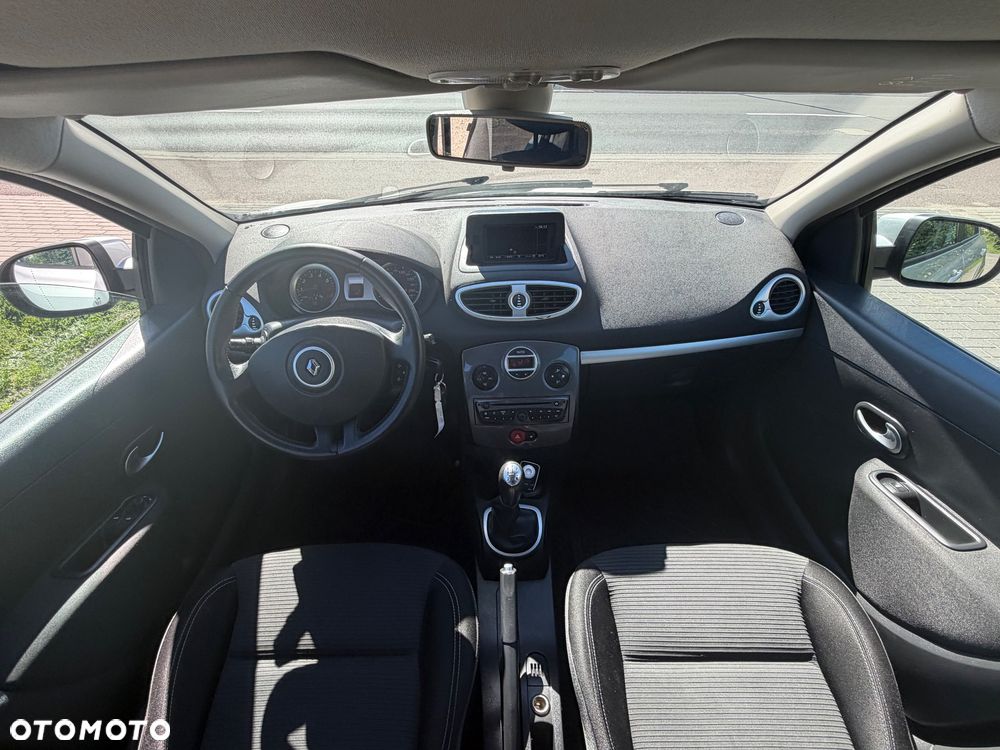 Renault Clio 1.2 16V Business - 26