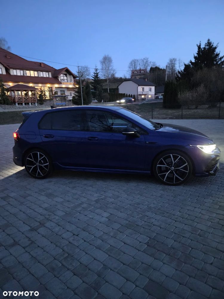 Volkswagen Golf - 28