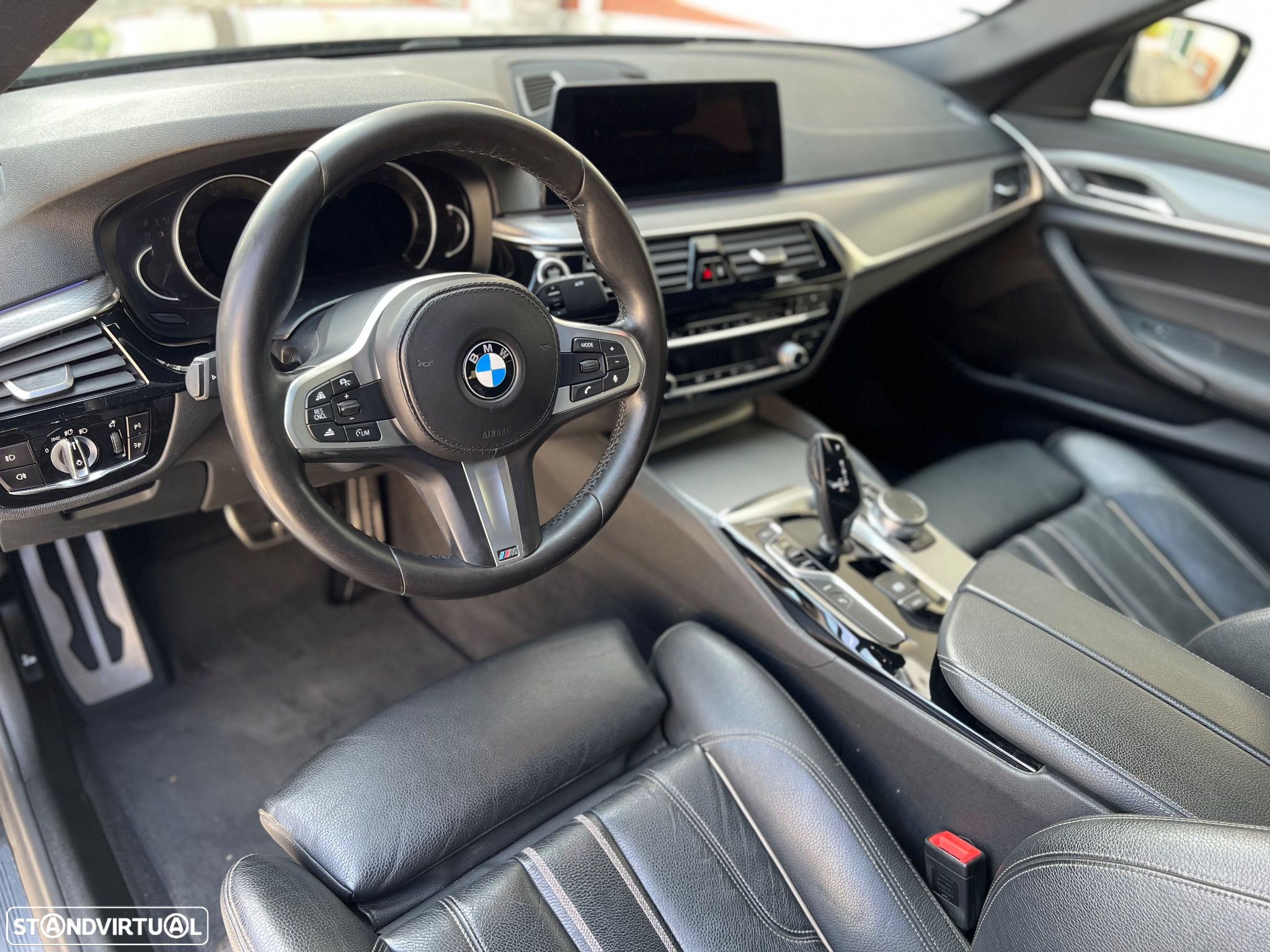 BMW 530 e iPerformance Pack M - 37