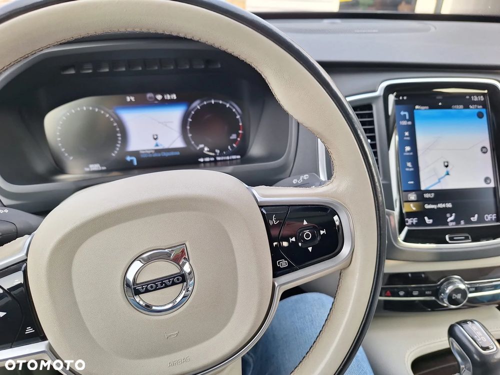 Volvo XC 90 T5 AWD Geartronic Momentum Pro - 8