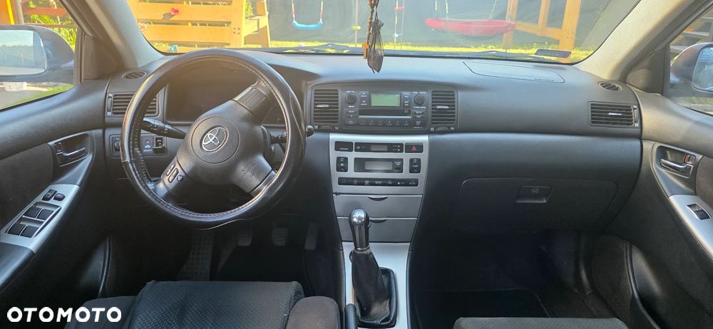 Toyota Corolla 1.4 D-4D - 9