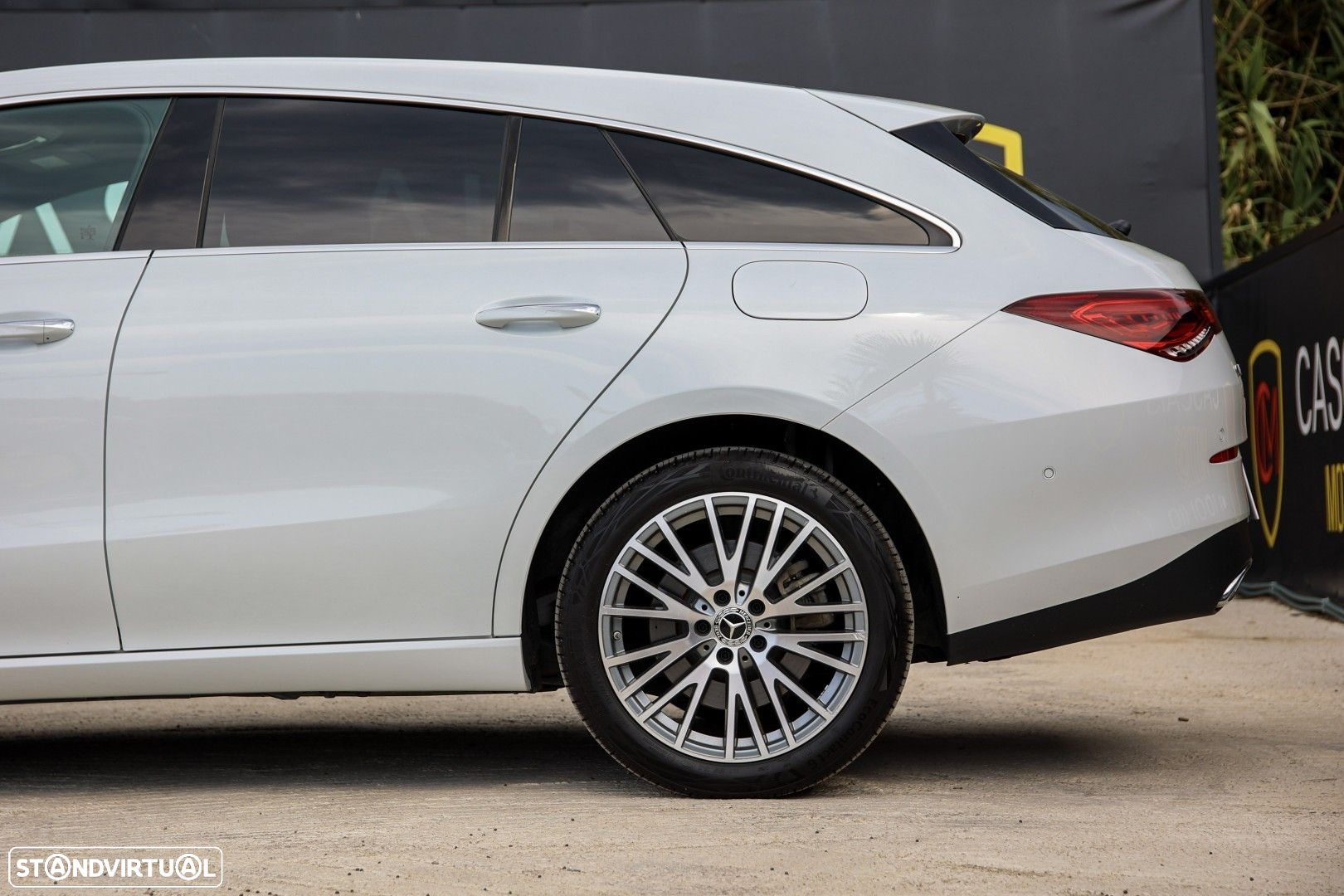 Mercedes-Benz CLA 250 e Shooting Brake 8G-DCT - 19