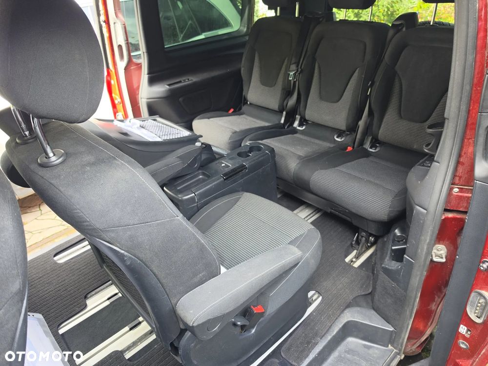 Mercedes-Benz Klasa V 250 d lang 9G-TRONIC - 13