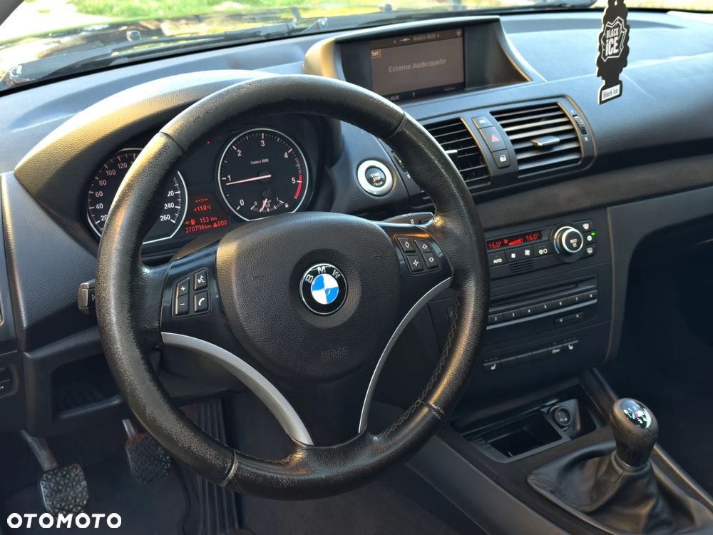 BMW Seria 1 120d DPF Edition Sport - 15