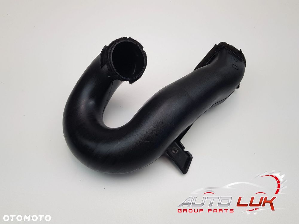 Przewód Wąż Rura Dolot powietrza Toyota Auris Avensis T27 17752-0R010 - 1