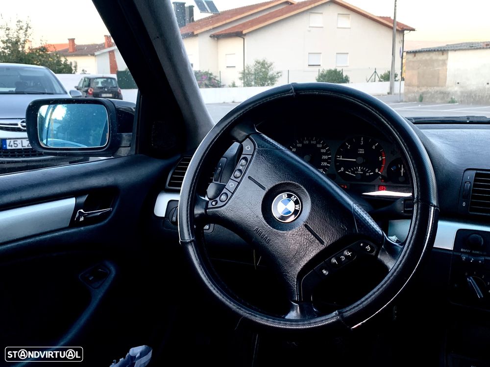 BMW 320 d Touring - 17