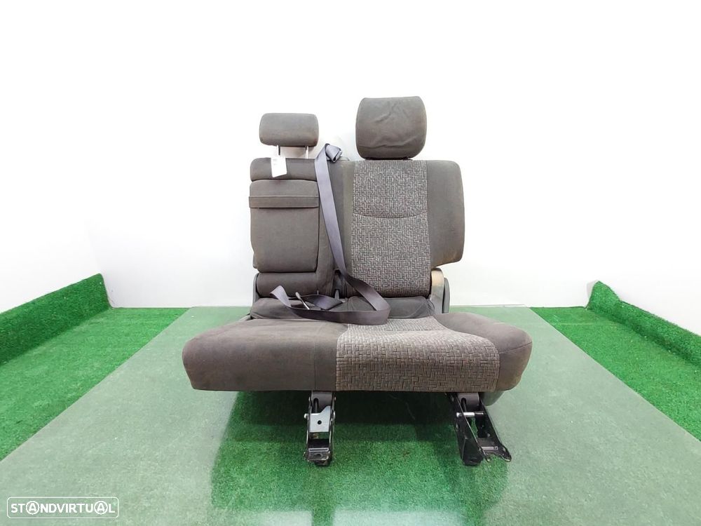 BANCOS TRASEIROS ESQUERDOS TOYOTA LAND - 1