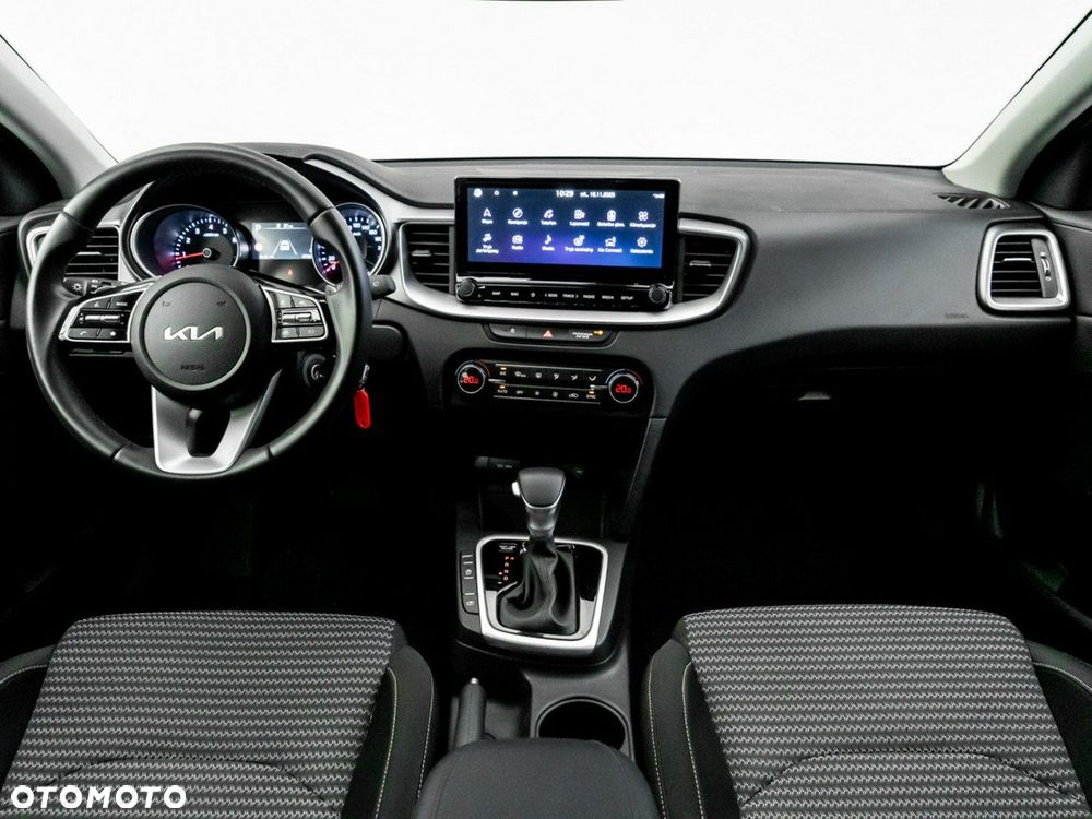 Kia Ceed 1.5 T-GDI M DCT - 19