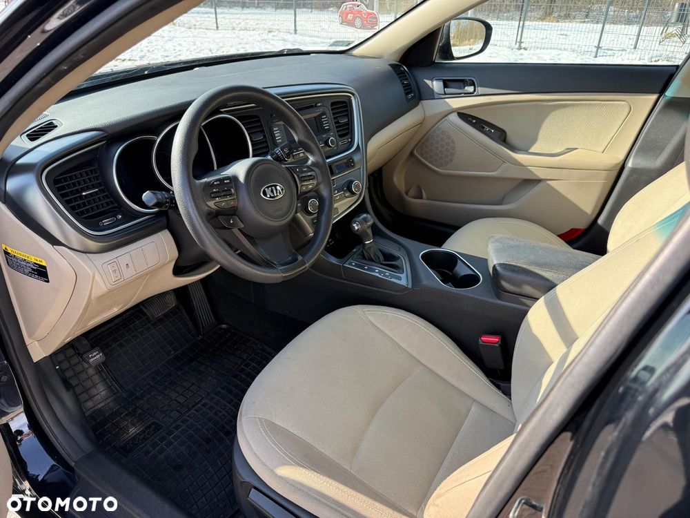 Kia Optima - 18