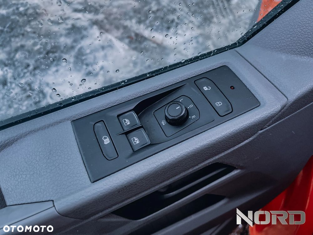 Volkswagen Transporter T6.1 4MOTION DSG 4x4 - 21