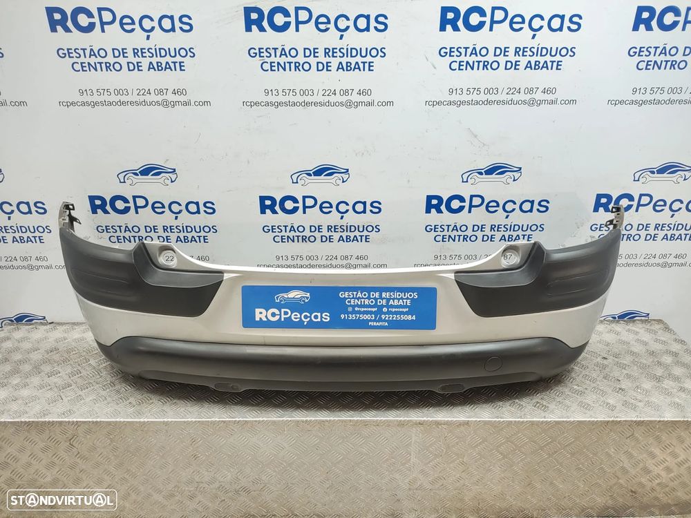 Parachoques trás traseiro original Citroen C4 Cactus Mk1 fase 1 de 2014 a 2017 com sensores de estacionamento - 4