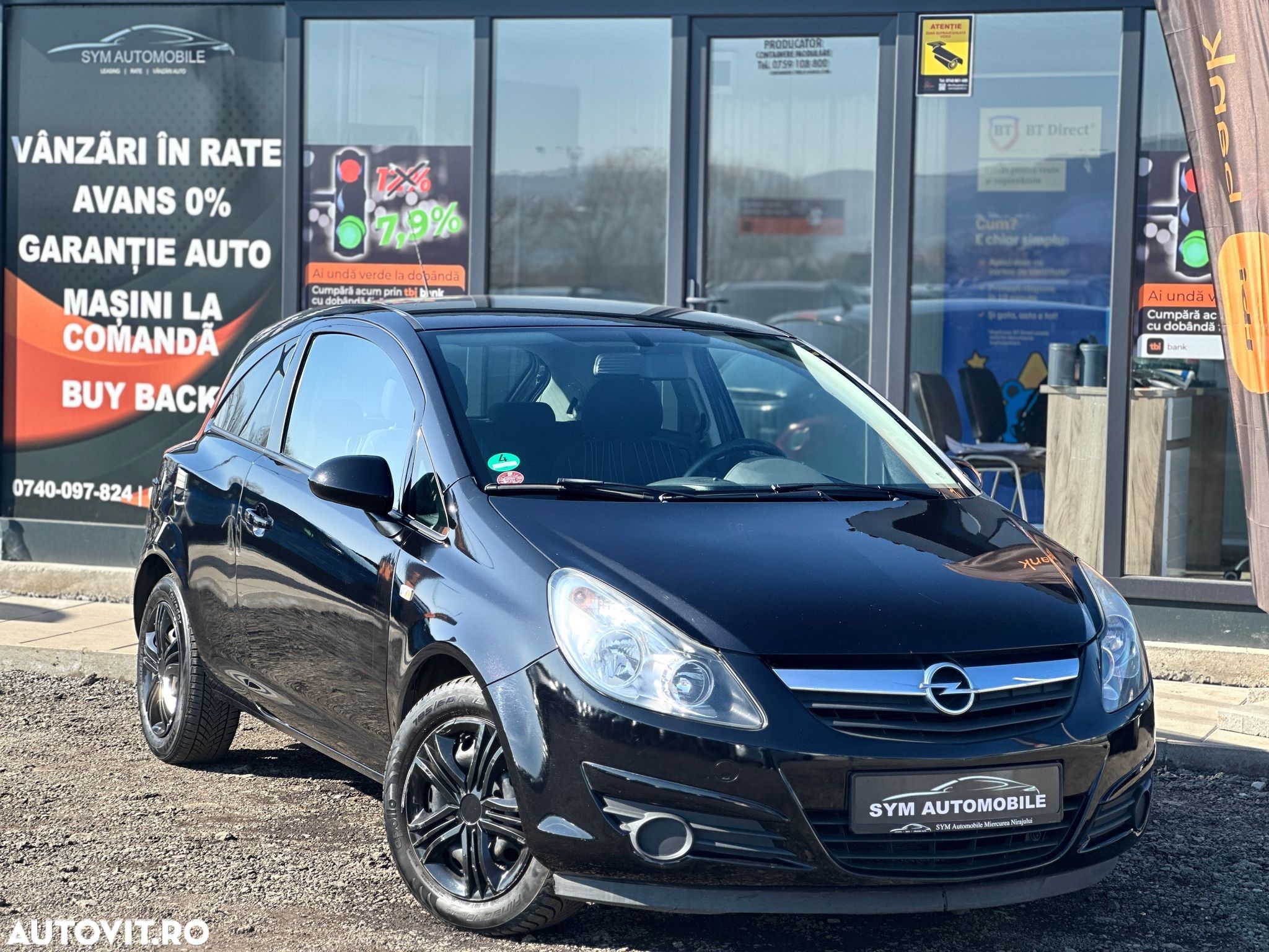 Opel Corsa 1.2 16V EcoFLEX Active - 1