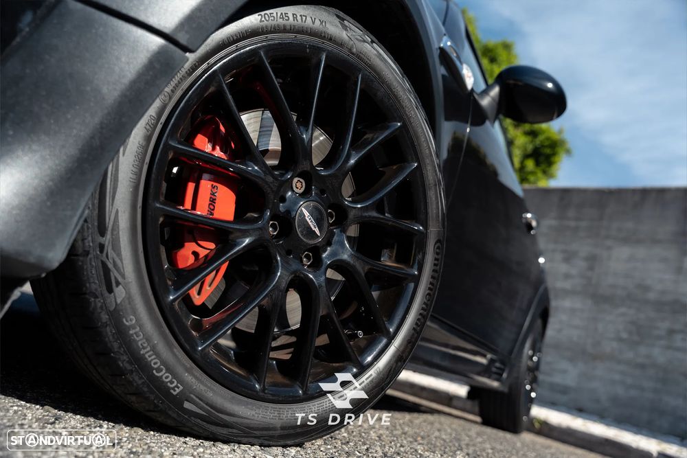 MINI 3 Portas John Cooper Works - 20