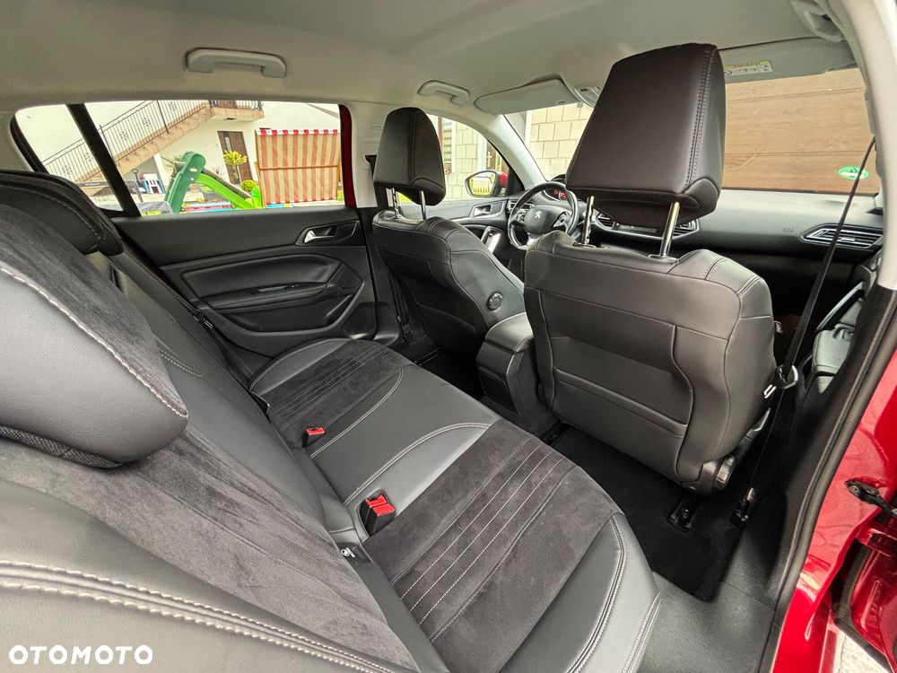 Peugeot 308 BlueHDi FAP 150 Stop&Start GT-Line Edition - 29