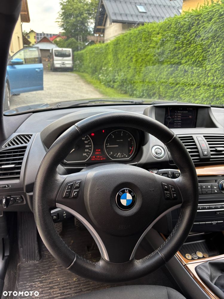 BMW Seria 1 116d - 12
