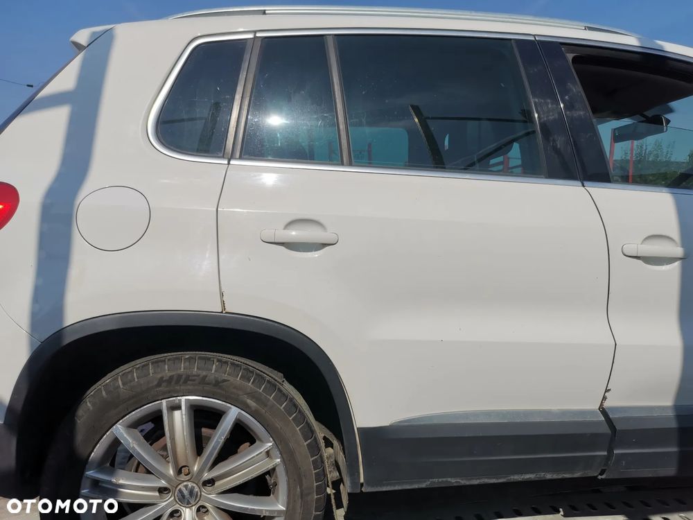 Części Volskwagen Tiguan I LIFT LB9A 2.0 TDI CFFB Drzwi Klapa Zderzak - 11