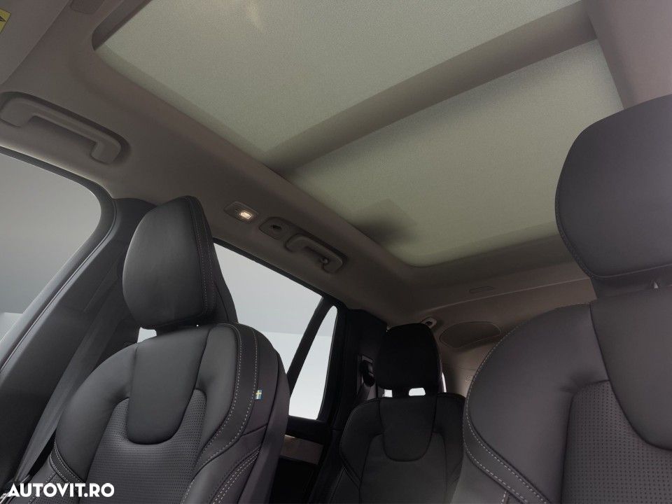 Volvo XC 90 T8 AWD PHEV Plus Dark - 17