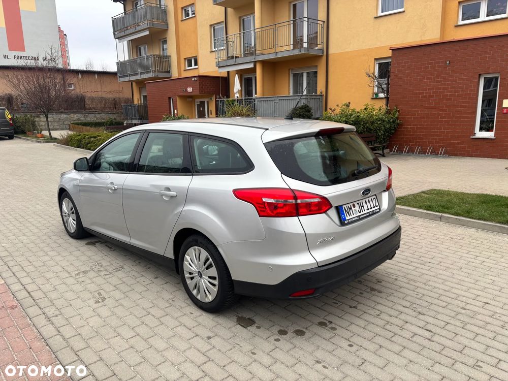 Ford Focus 1.5 EcoBoost Start-Stopp-System Business Edition - 13