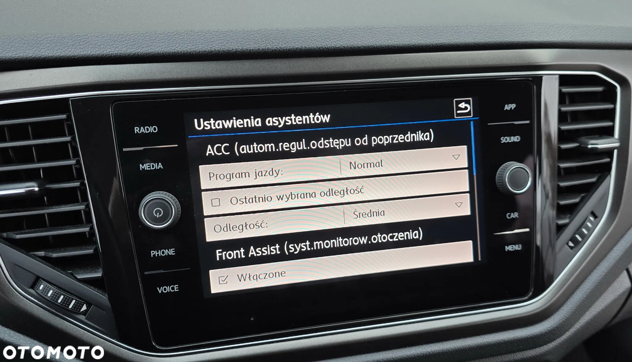 Volkswagen T-Roc 1.5 TSI Style - 29