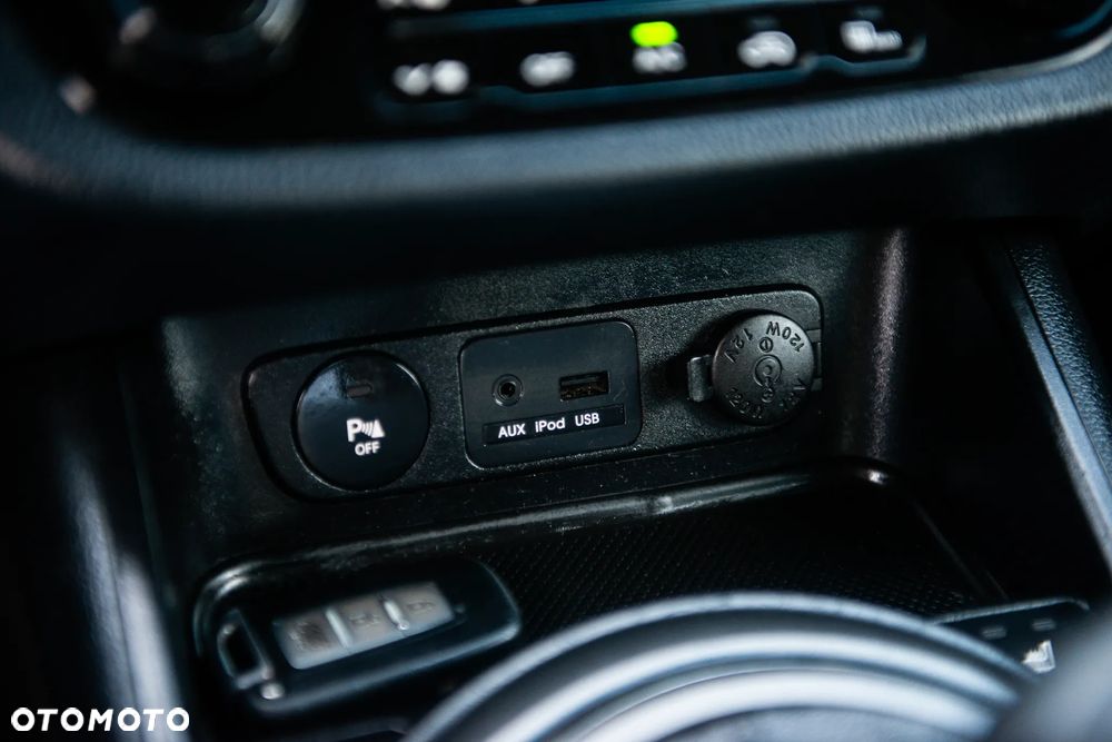 Kia Sportage 1.6 GDI 2WD Attract - 25