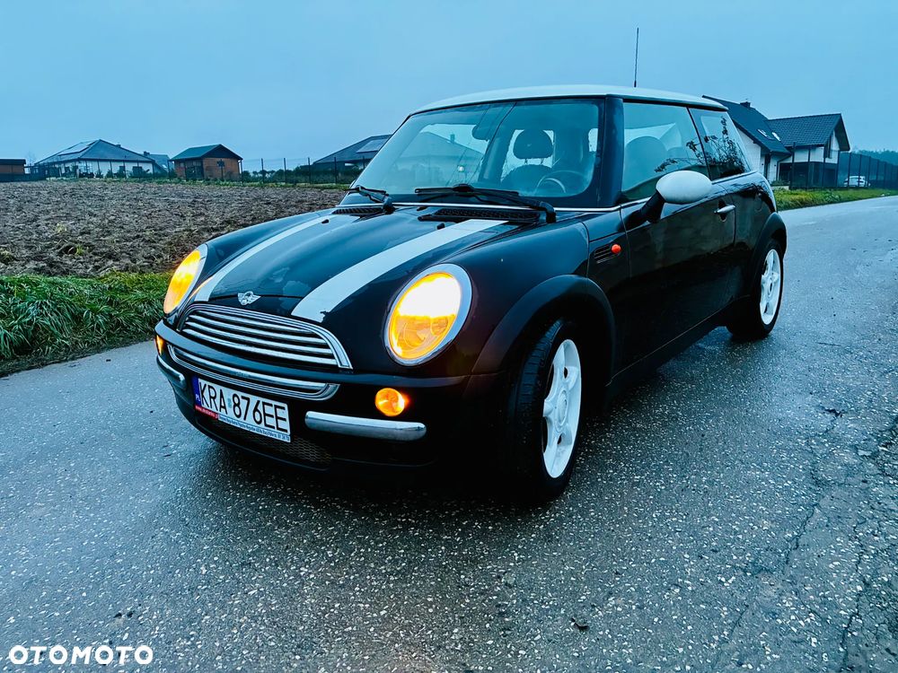 MINI Cooper Seven - 2
