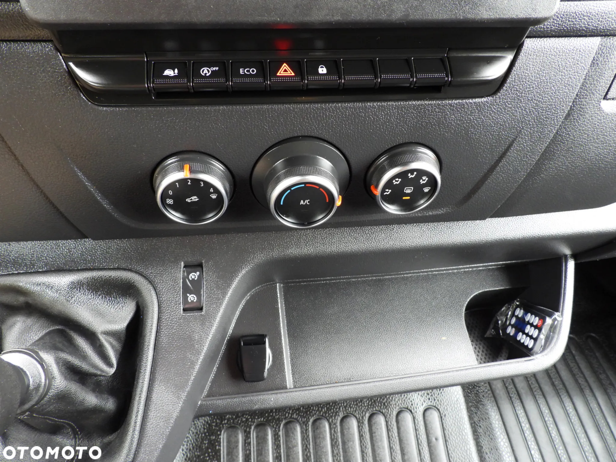 Renault MASTER  PLANDEKA 10 PALET WEBASTO TEMPOMAT LEDY PNEUMATYKA KLIMATYZACJA 165KM [ 581009 ] - 32
