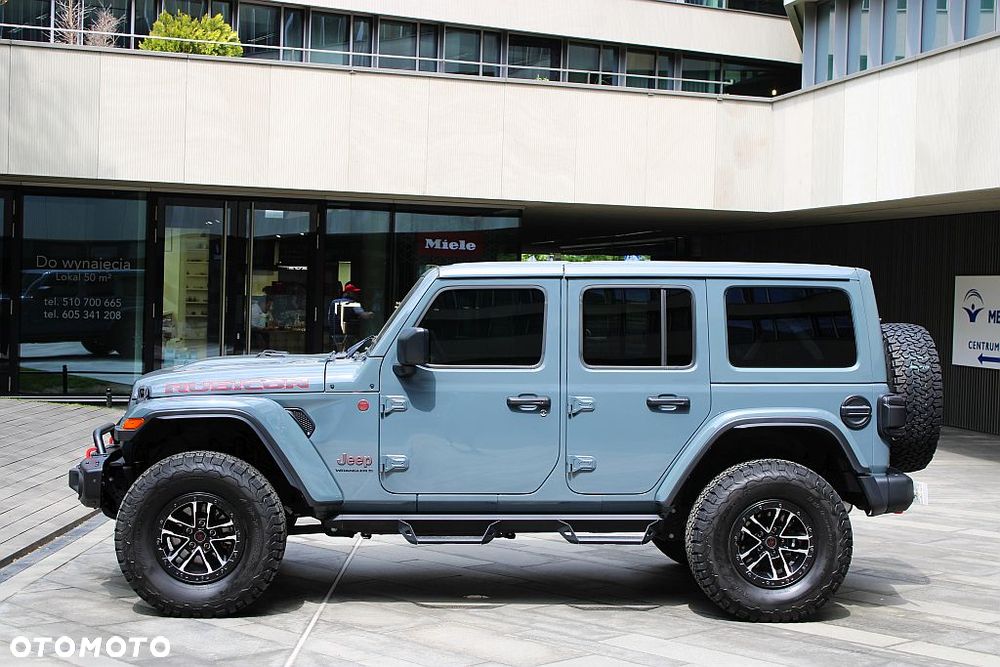 Jeep Wrangler - 5