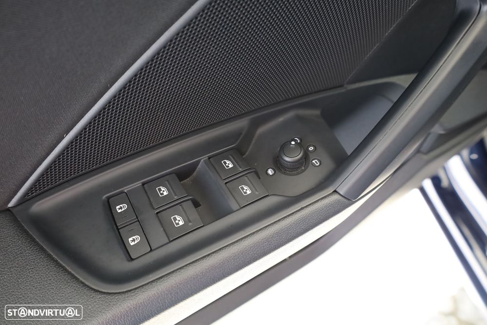 Audi A3 Sportback 30 TFSI Advanced S tronic - 32