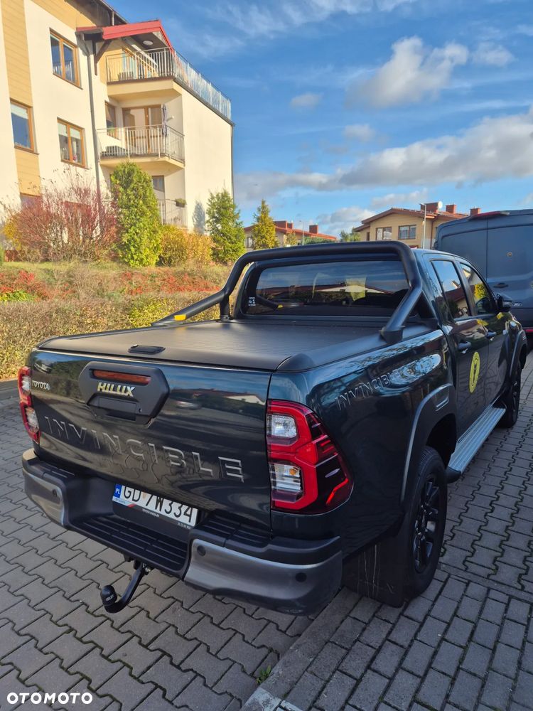 Toyota Hilux 2.8 D-4D Double Cab Invincible Sport 4x4 - 2