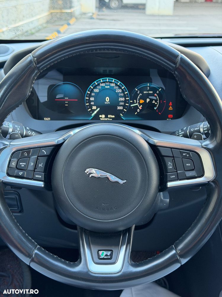 Jaguar F-Pace 30d AWD R-Sport - 19