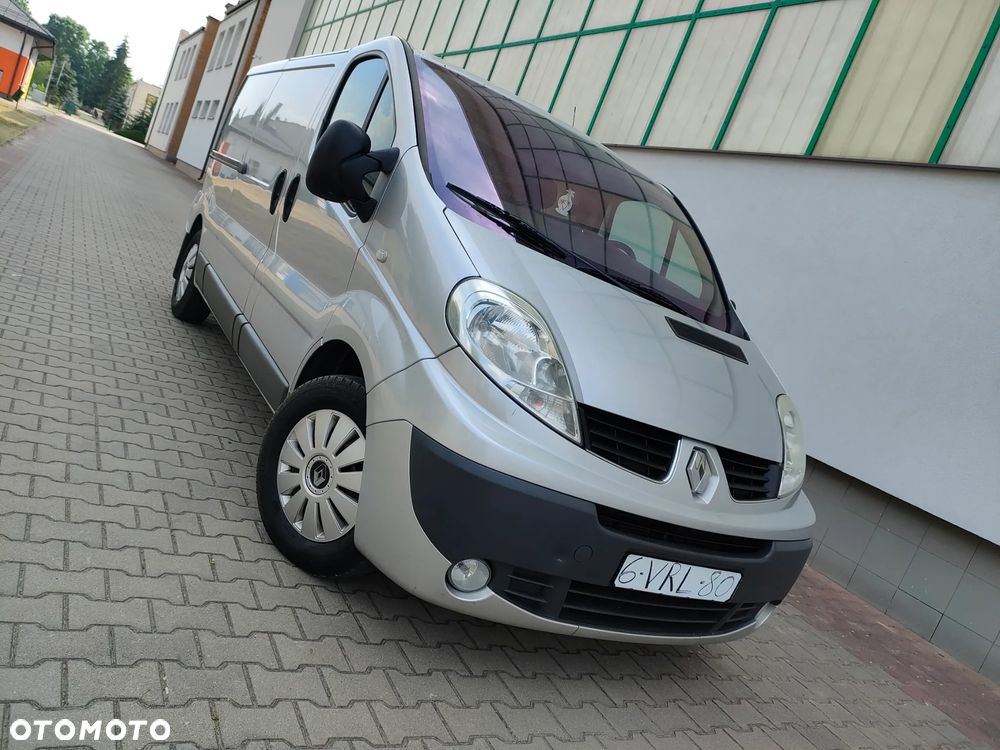 Renault Trafic - 1