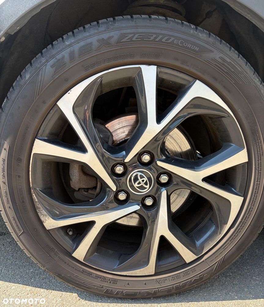 Toyota C-HR - 7