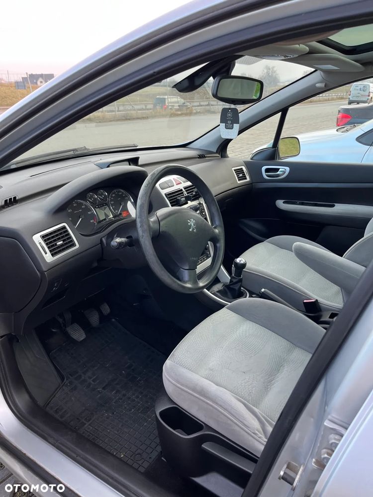 Peugeot 307 1.6 HDi - 9
