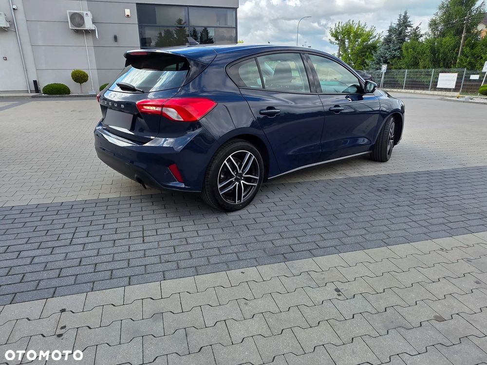 Ford Focus 1.5 EcoBlue Trend - 4