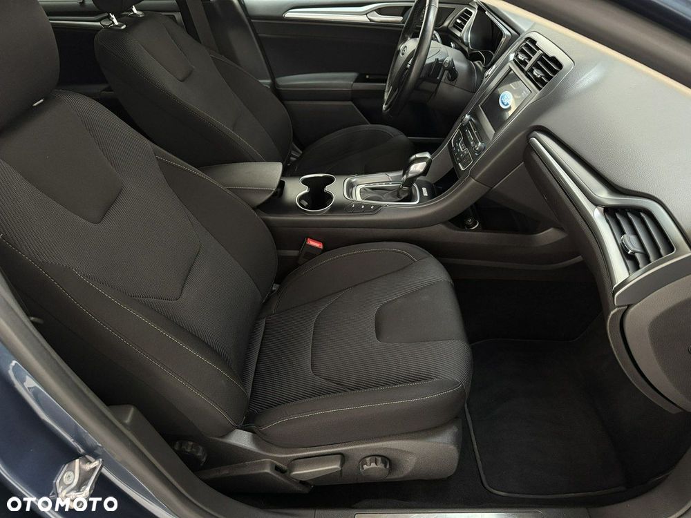 Ford Mondeo 2.0 TDCi Titanium PowerShift - 19