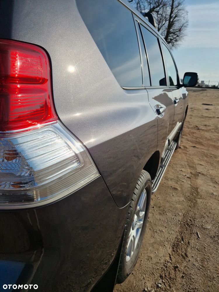 Toyota Land Cruiser 3.0 D-4D Automatik Executive - 27