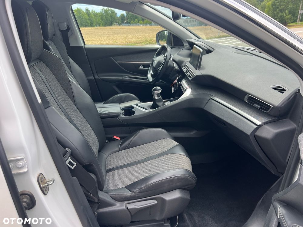 Peugeot 5008 BlueHDI 120 Stop & Start Allure - 34