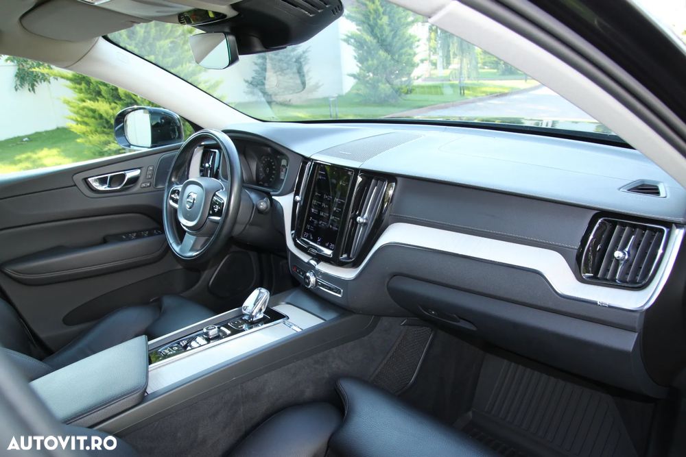 Volvo XC 60 B4 MHEV AWD Inscription - 15