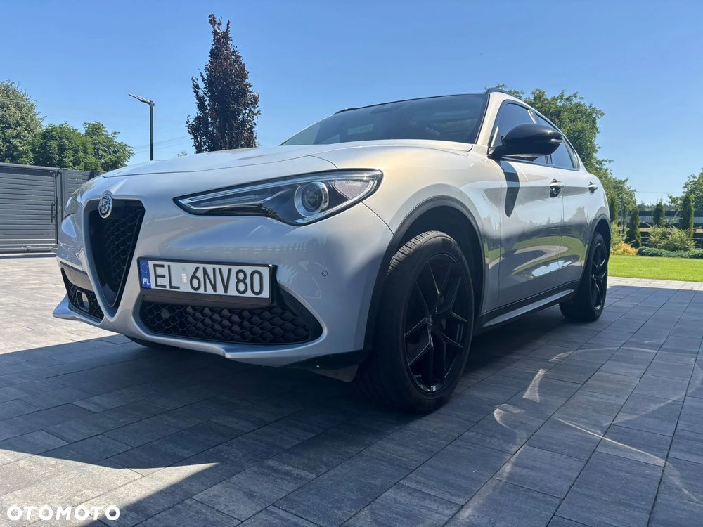 Alfa Romeo Stelvio - 5