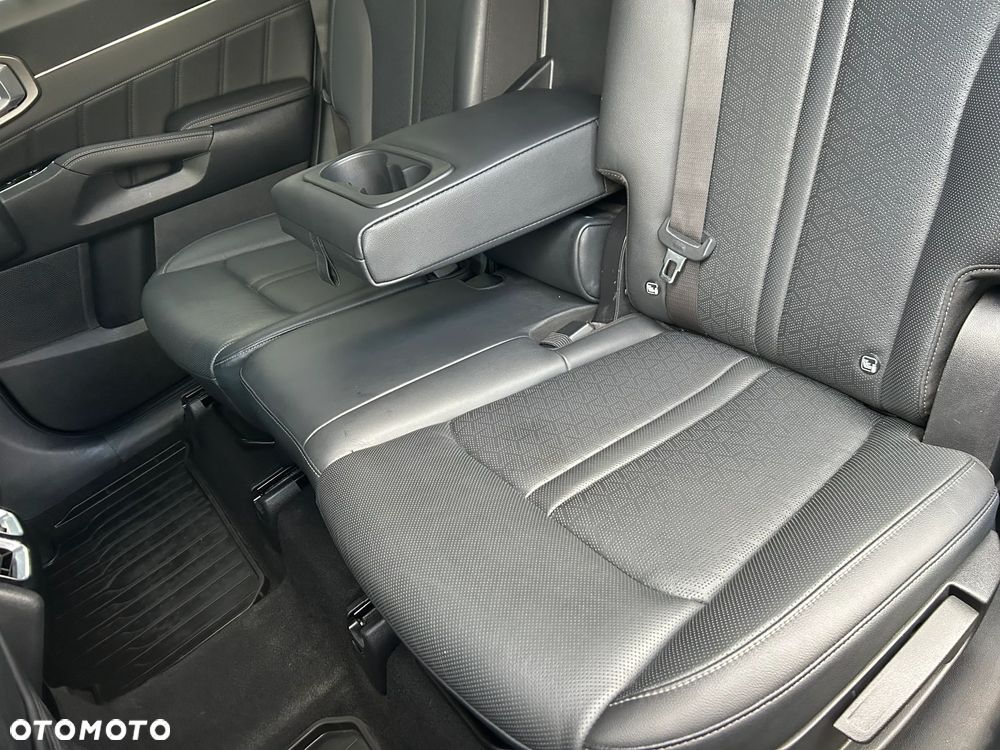 Kia Sorento - 13