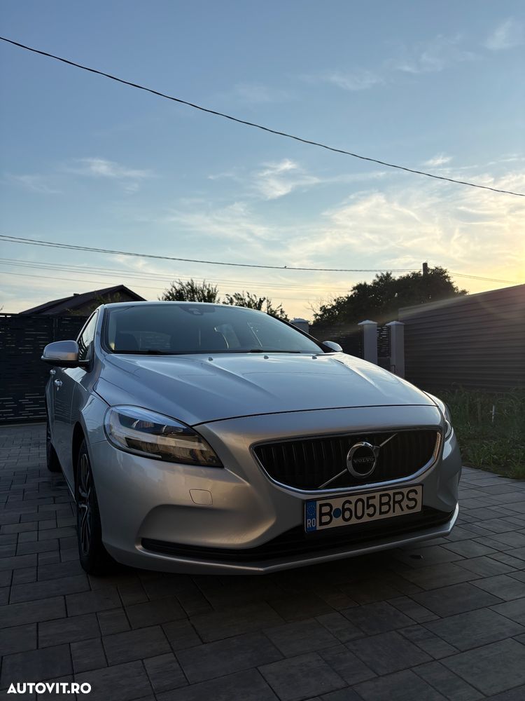 Volvo V40 D2 Basic - 4