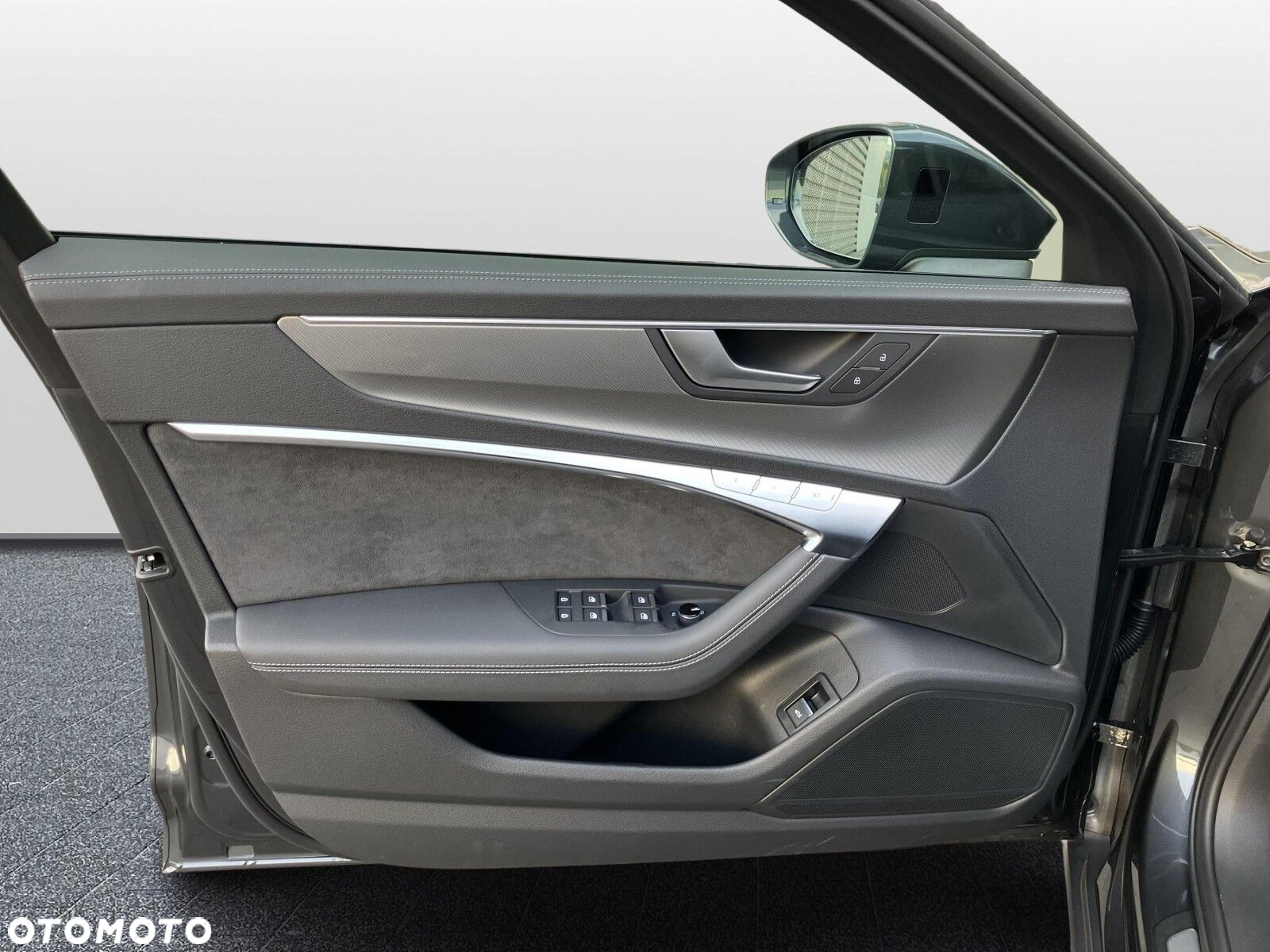 Audi A6 Allroad - 30