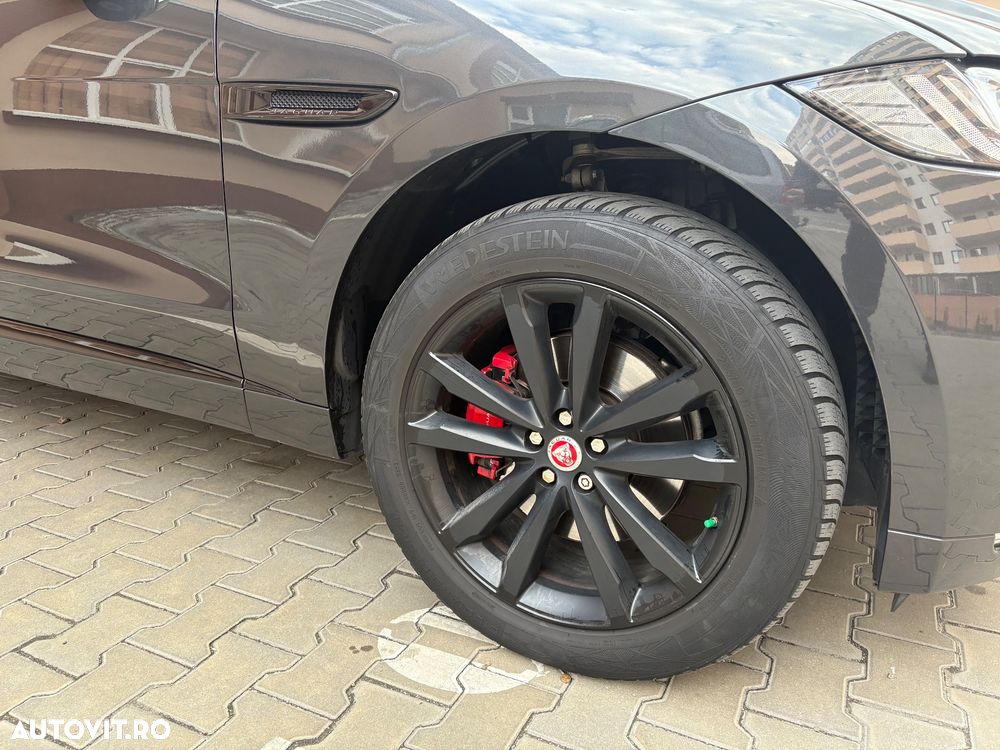 Jaguar F-Pace 30d AWD S - 28