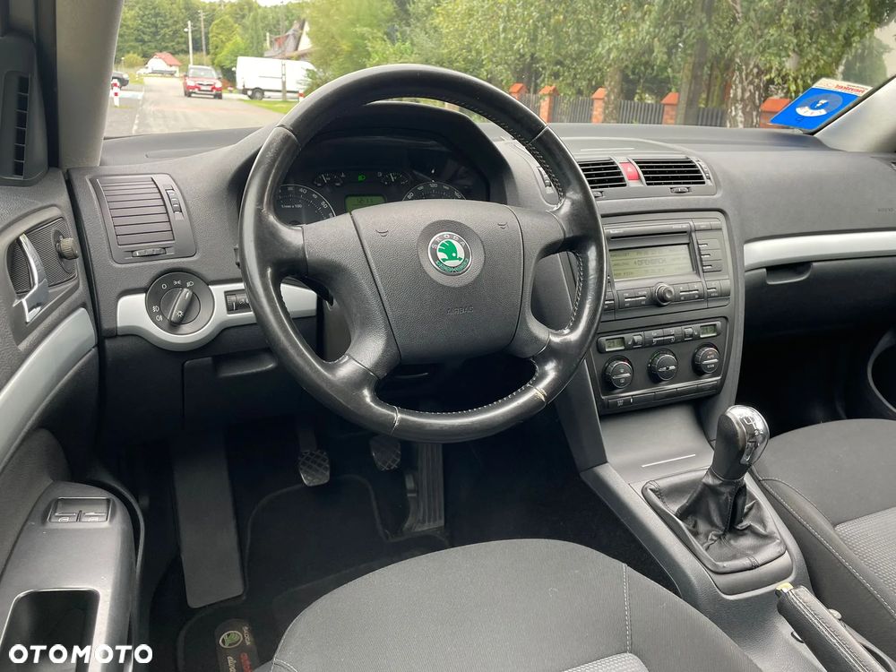 Skoda Octavia - 16